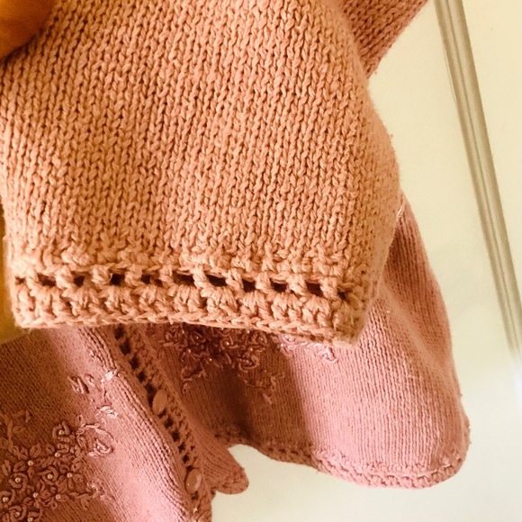 VTG 90s Carolyn Taylor Floral Embroidered beaded crochet Trim Cardigan Sweater M - Picture 11 of 16